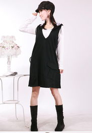 輝弘服飾春季新品 心型領(lǐng)連帽兩件套馬甲身裙，腰帶點(diǎn)綴優(yōu)雅風(fēng)姿